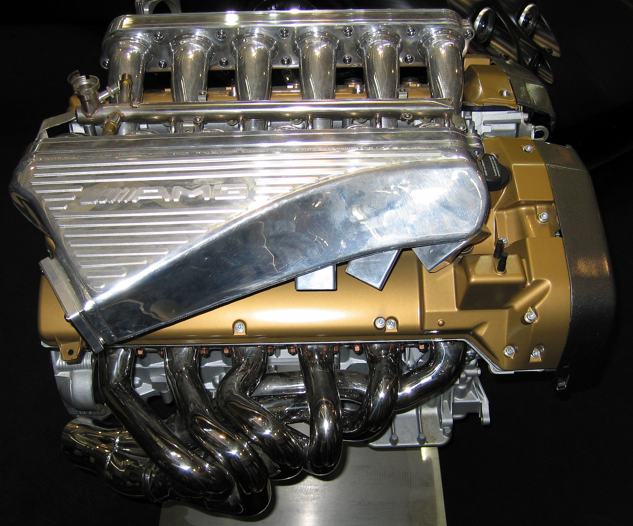 File:Pagani Zonda F engine (AMG V12 7.3l).jpg - Wikimedia Commons