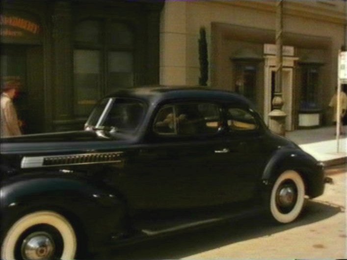 IMCDb.org: 1938 Packard Six Club Coupe [1600] in "Ellery Queen, 1975-