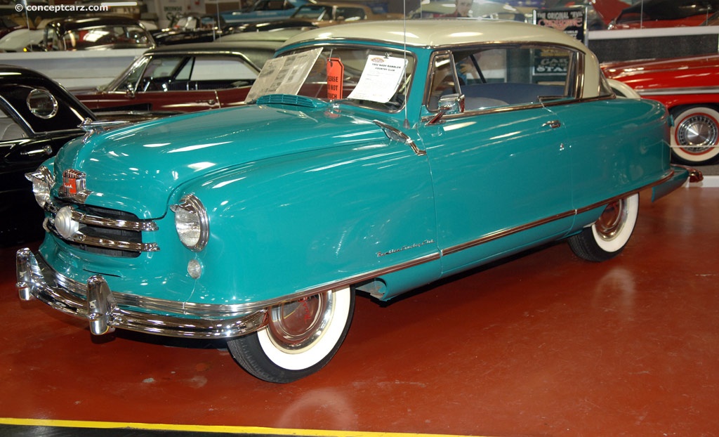 1952 Nash Rambler at the Volo Auto Museum