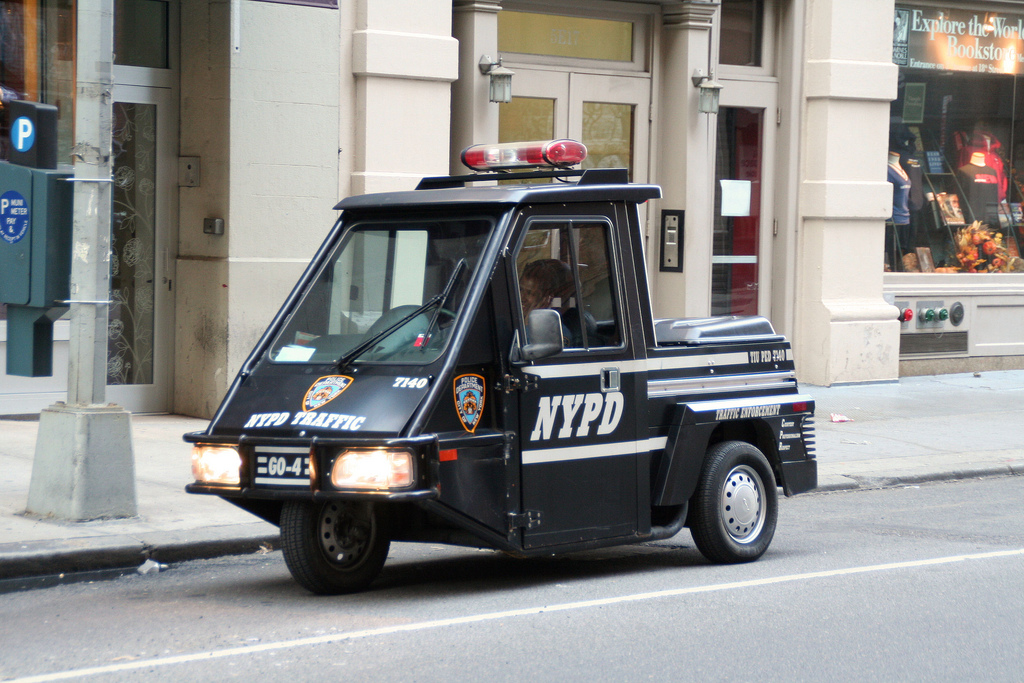 NYPD Traffic GO-4 Interceptor III - a photo on Flickriver