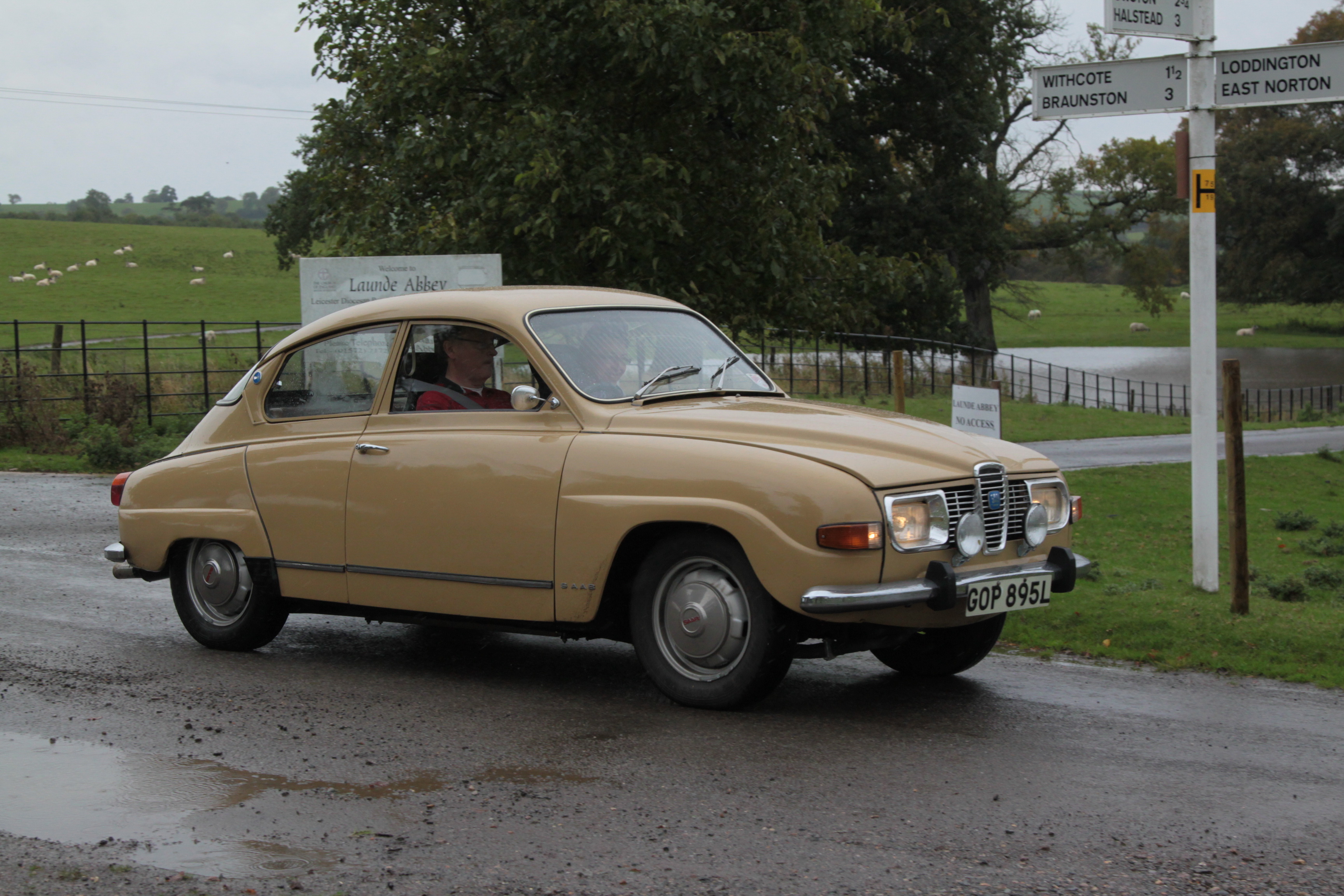Metric Services Jubilee 100 Rally - SAAB 96 V4 - 05 | Flickr ...
