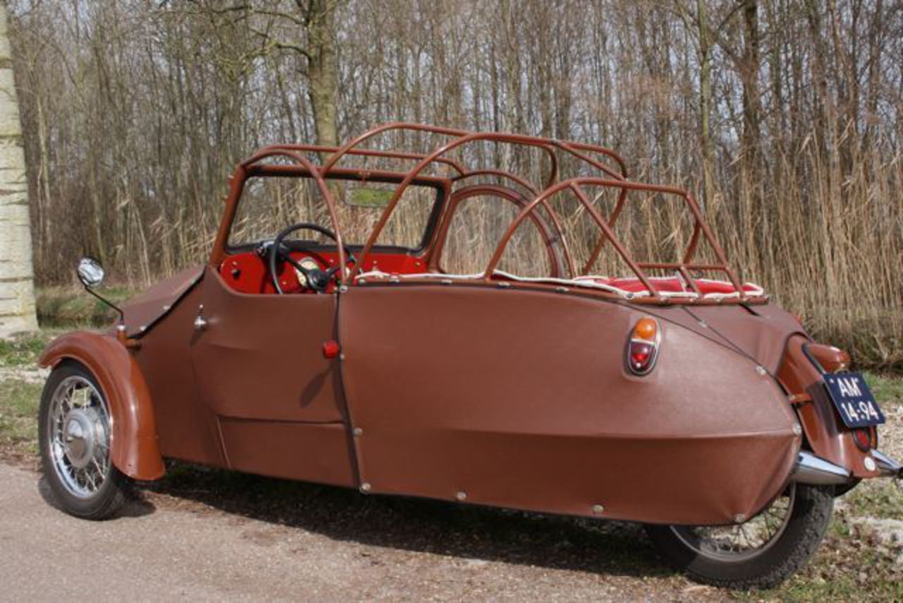 Velorex 16-350 | Old Car Junkie