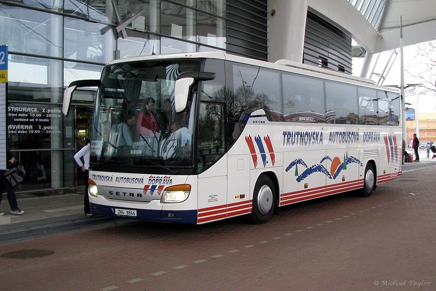 TAD Setra S415 GT-HD at Hradec Kralove bus station