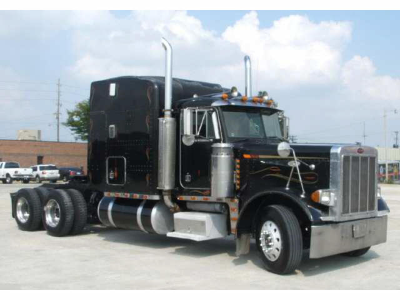 Peterbilt 379 EXHD: Photo gallery, complete information about ...