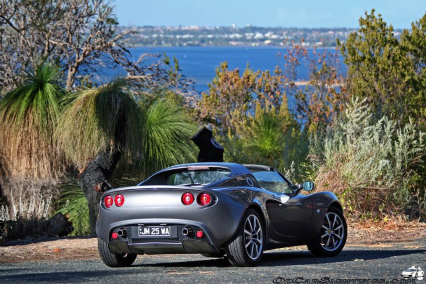 Lotus Elise Photos | Sports & Prestige Cars in Australia | Aussie ...