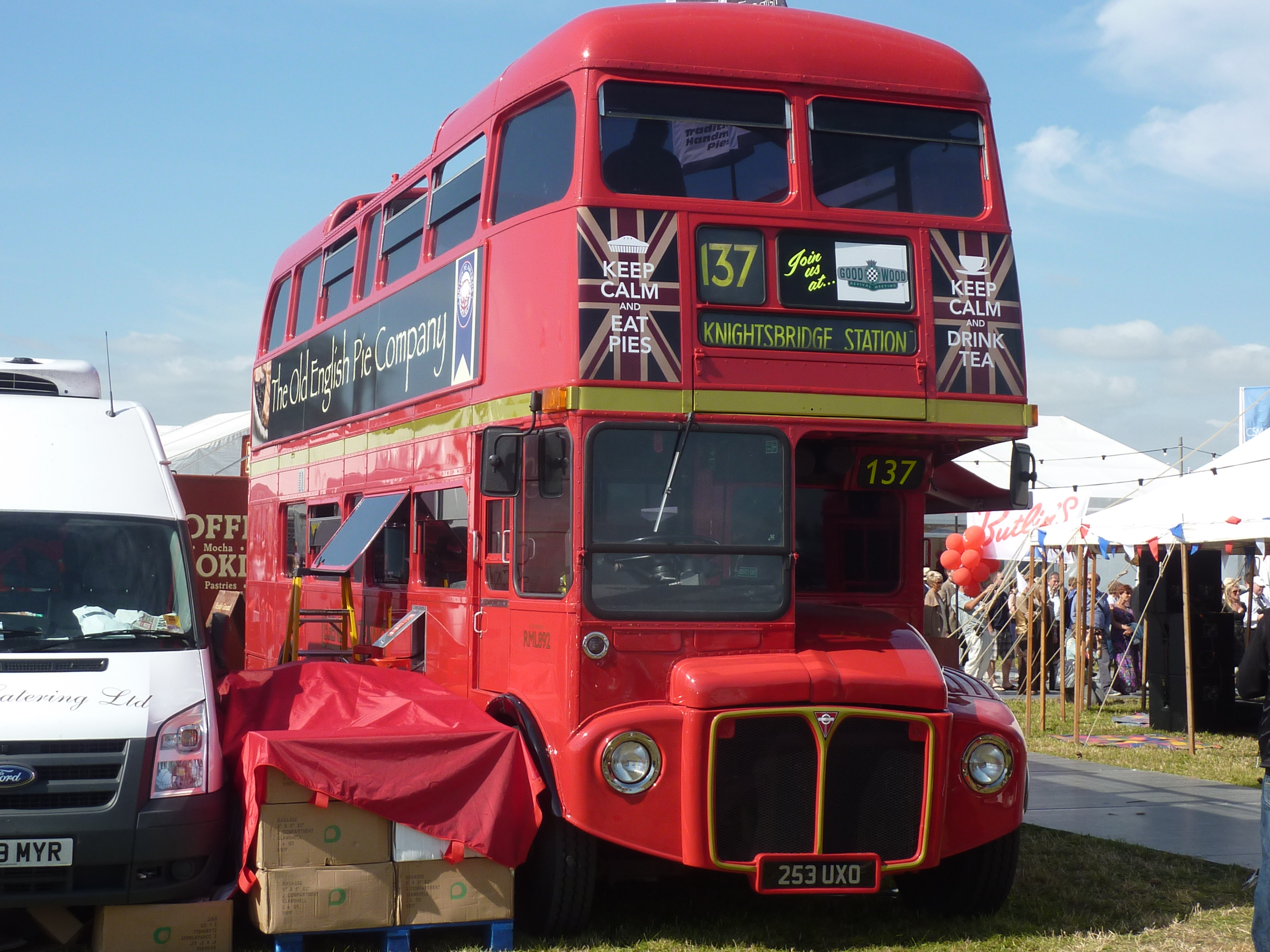 LEGENDS CATERING - AEC Routemaster / Park Royal (H40/32R ...