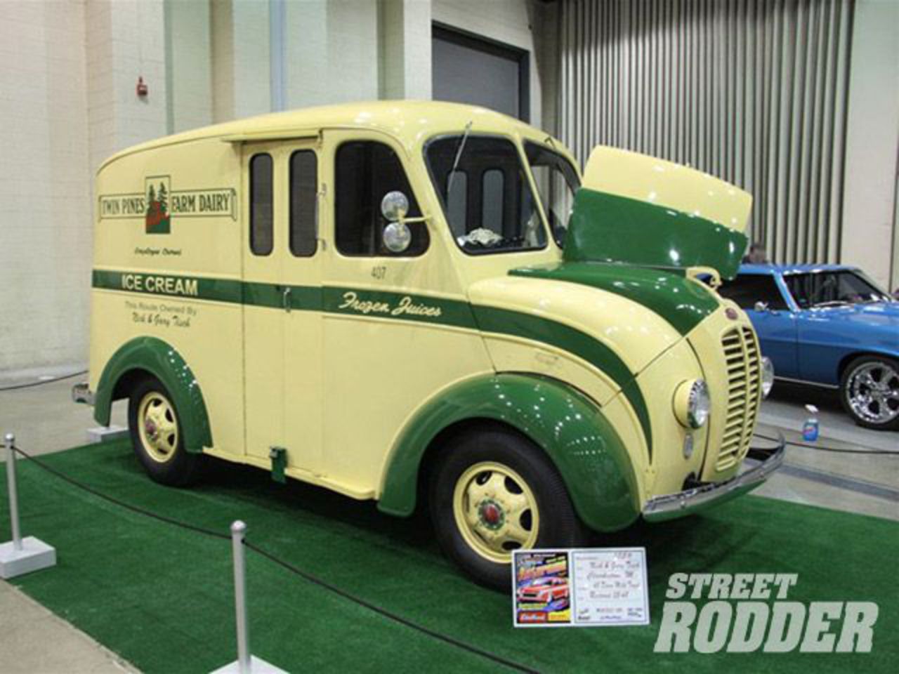 2009 Detroit Autorama 1948 Divco Milk Truck Photo 16