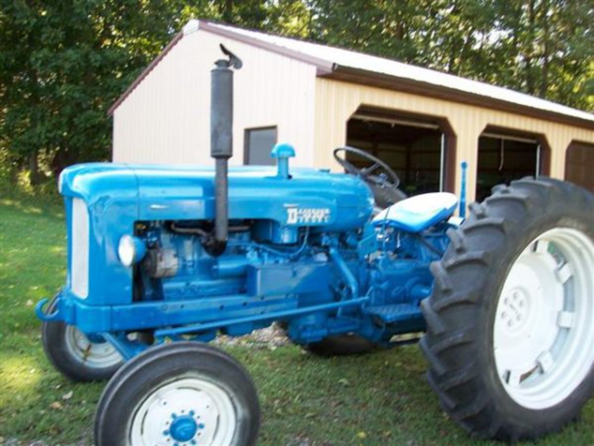 1955 Fordson Major Diesel Antique Farm Tractor : Lot 2302