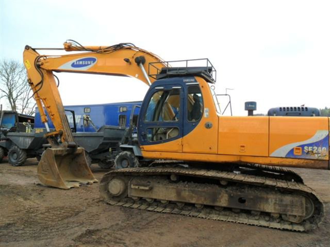 Samsung | SE240 LC3 | Used Machinery | Excavators on ResaleWeekly ...
