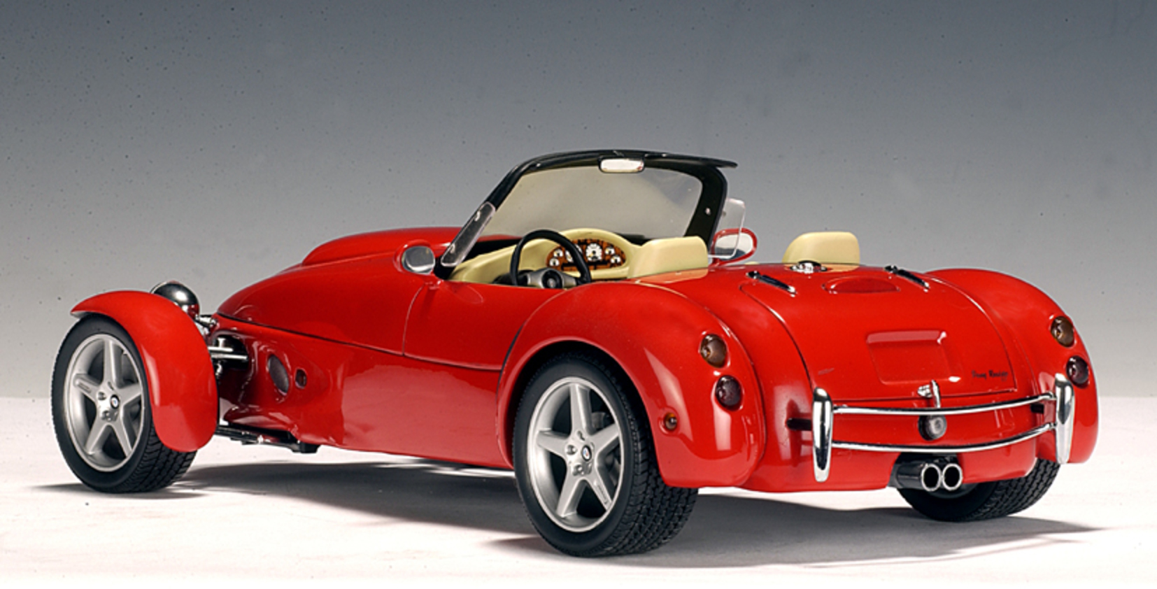AUTOart: 1998 Panoz Roadster - Red (78211) in 1:18 scale - mDiecast