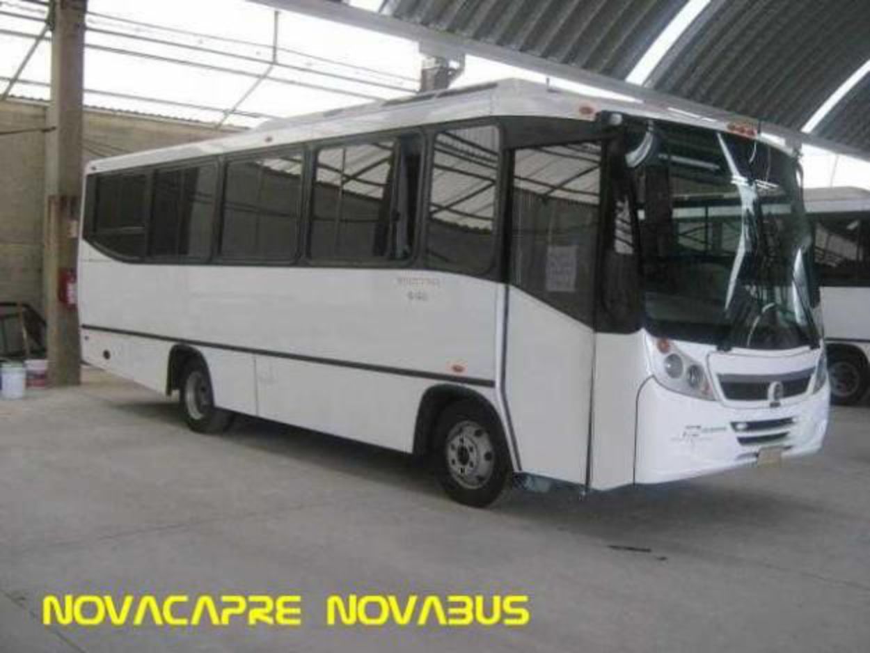 Volksbus 8-
