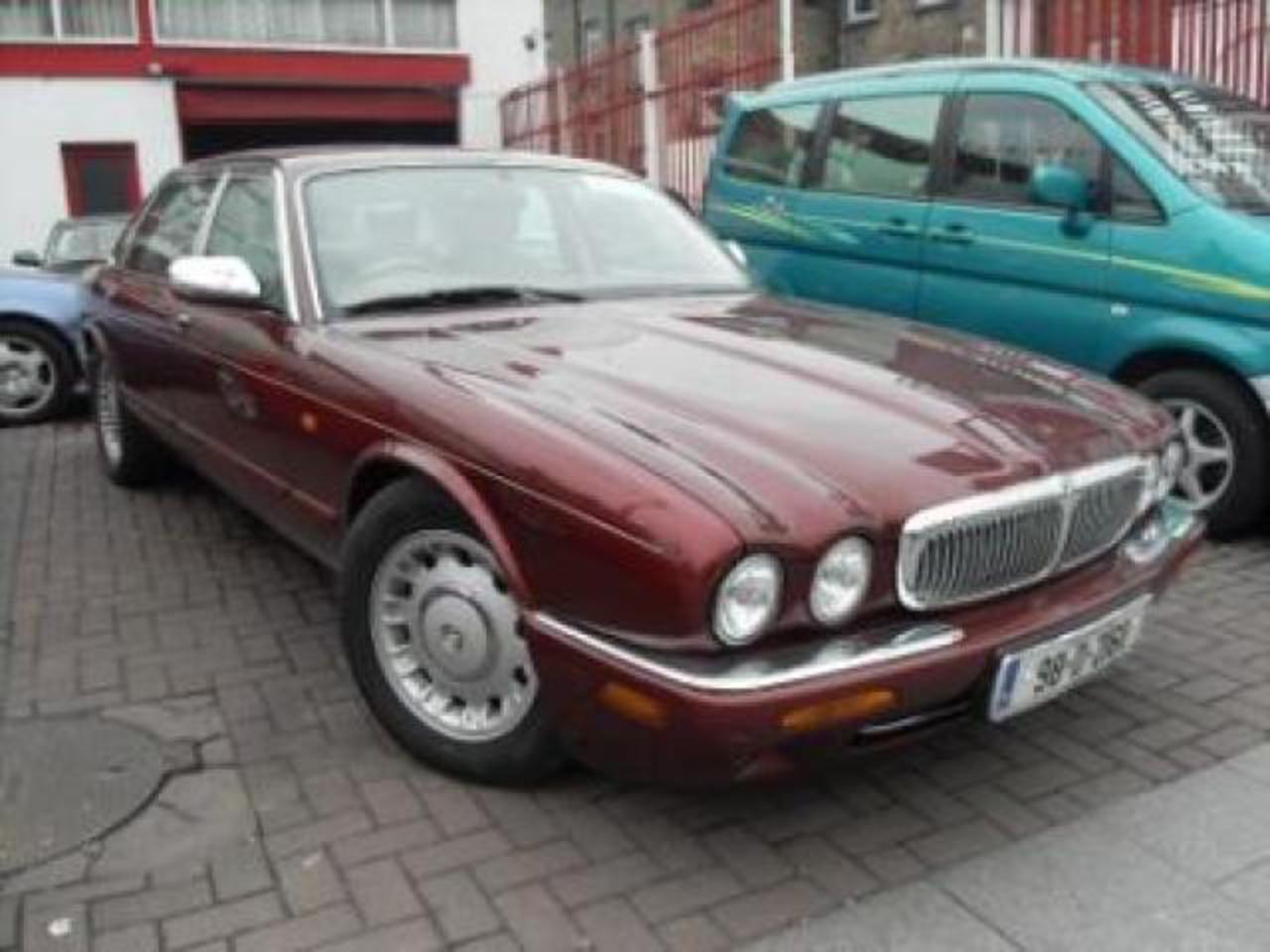 1998 Daimler XJ Series, Price: â‚¬5,889 4.0 & above Petrol for sale ...