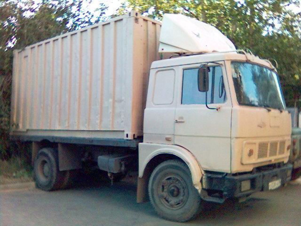 1994 MAZ 5337 Pictures, Gasoline, Manual For Sale