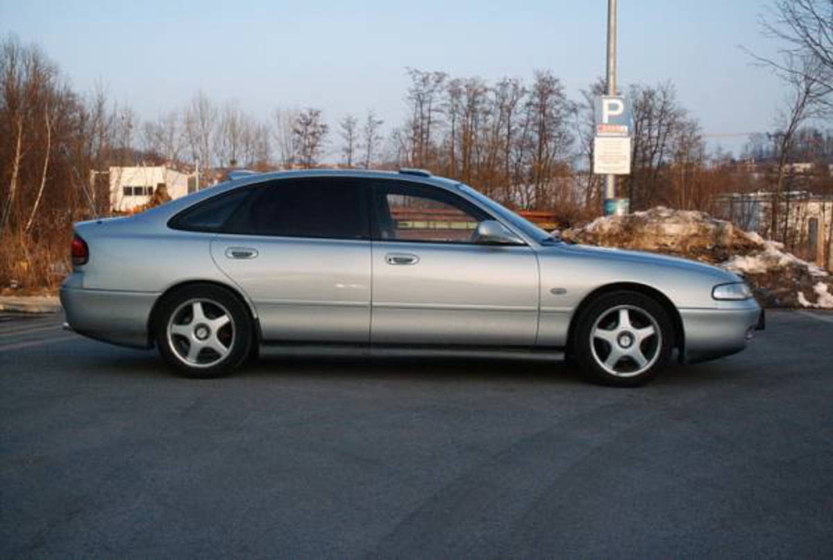Mazda 626 25i V6 pictures · < Previous. Link to this page: