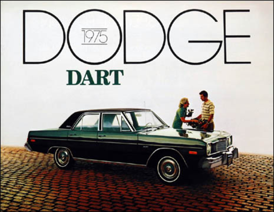 1975 Dodge Dart Special Edition 4-Door Sedan 12 page color catalog original