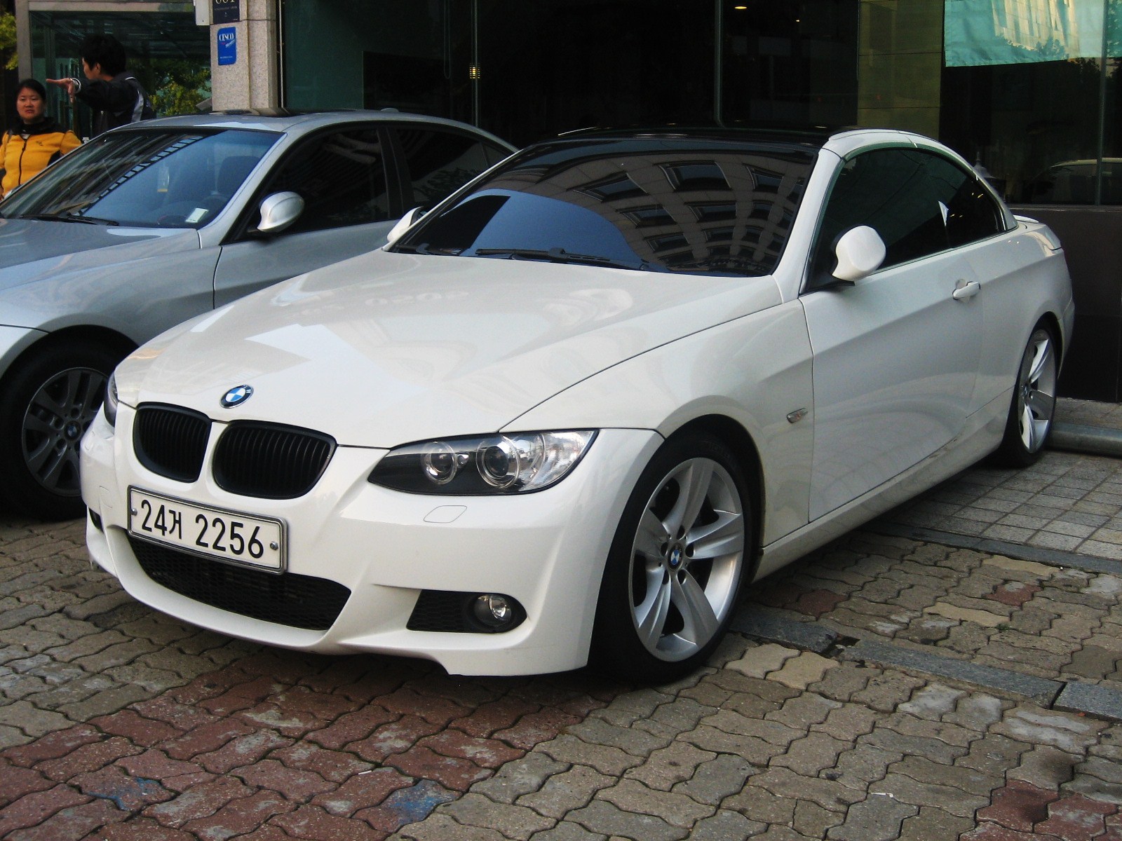 BMW 335i Cabriolet to Scr3m1ng by ~Kia-Motors on deviantART
