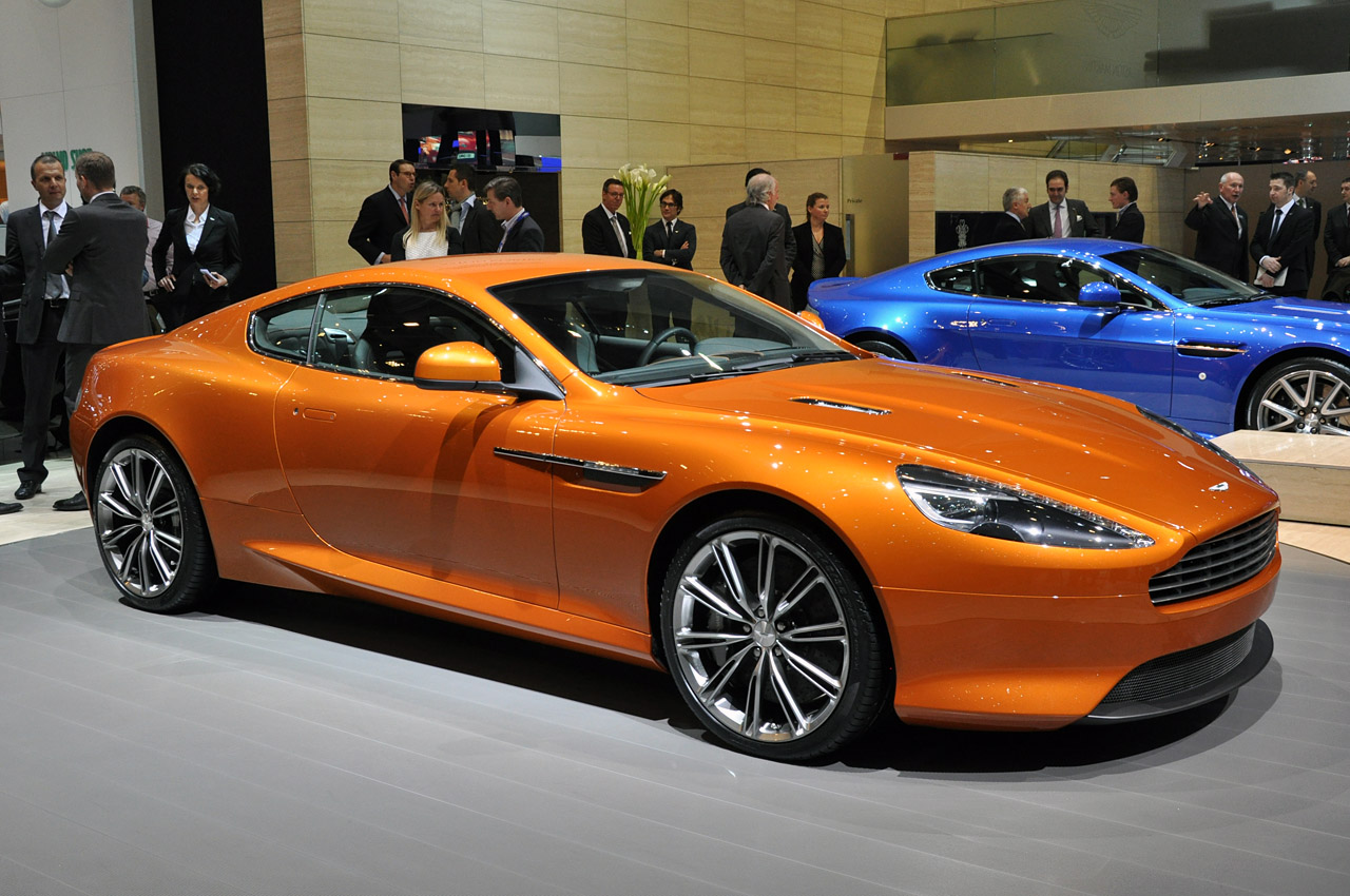 Aston Martin Virage 2012