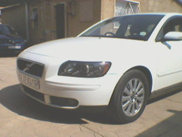 Pictures of Volvo S40 20D Excellent Condition