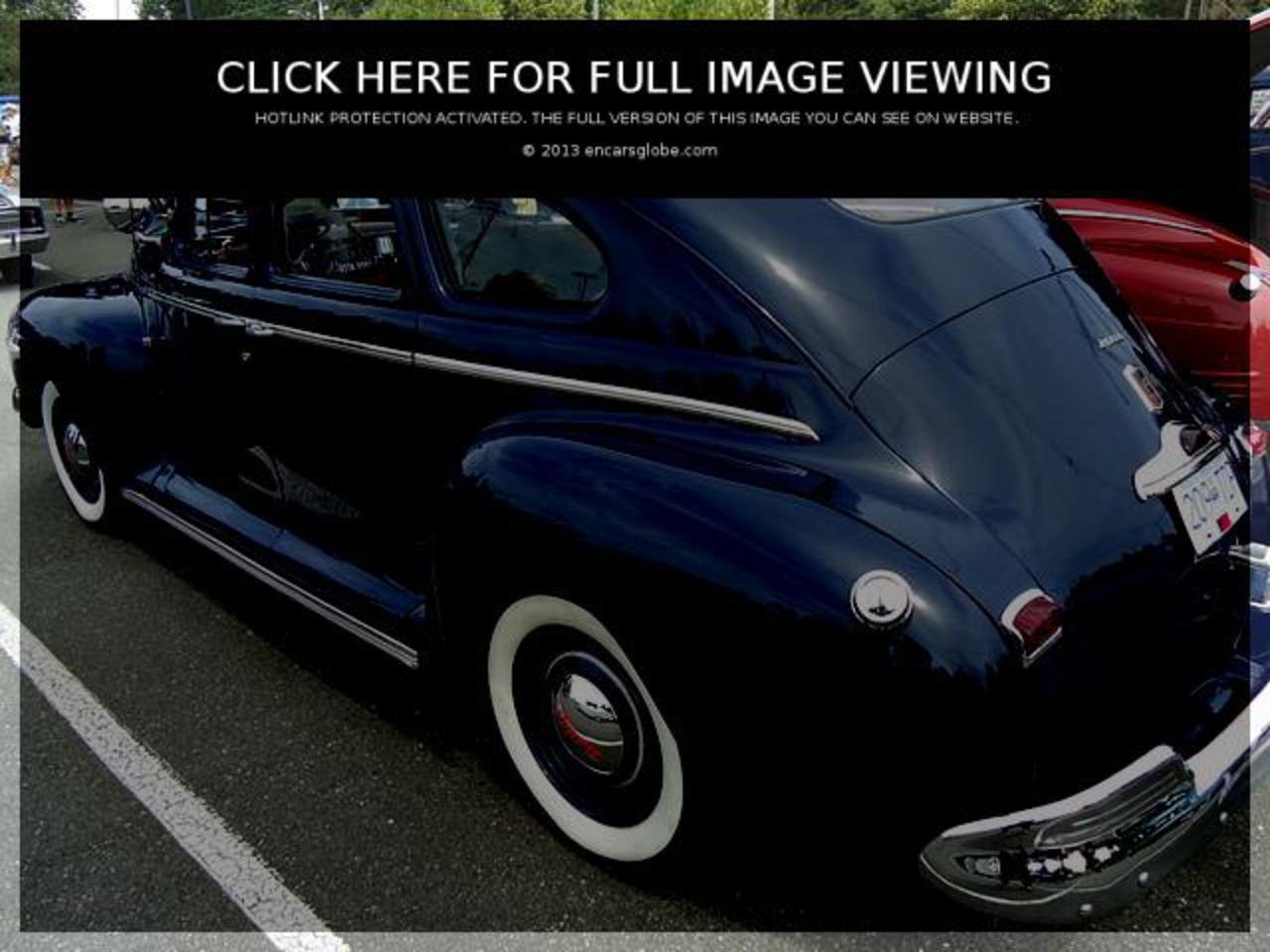 Dodge 4dr sedan (01 image) Size: 640 x 480 px | image/jpeg | 37217 views
