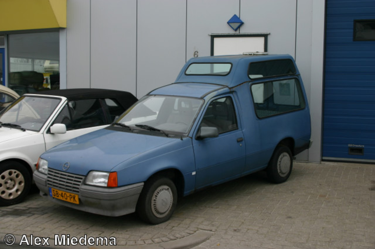 Merk en type: Opel Kadett Combo Eigenaar: onbekend