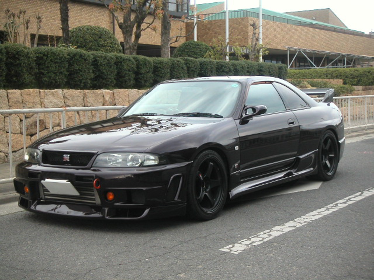 Nissan Skyline R33 - huge collection of cars, auto news and reviews,