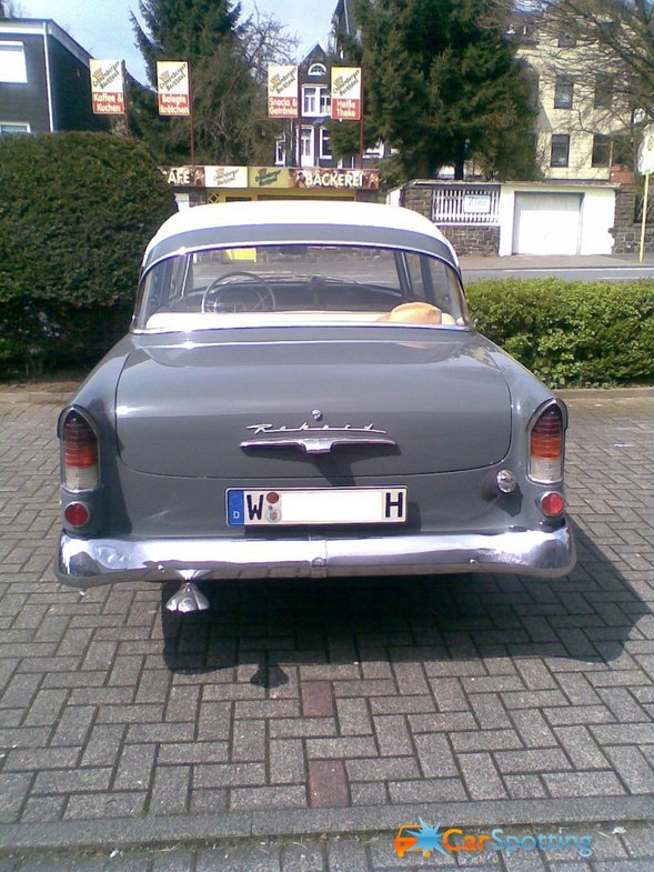 Opel Rekord P1. Oldtimer