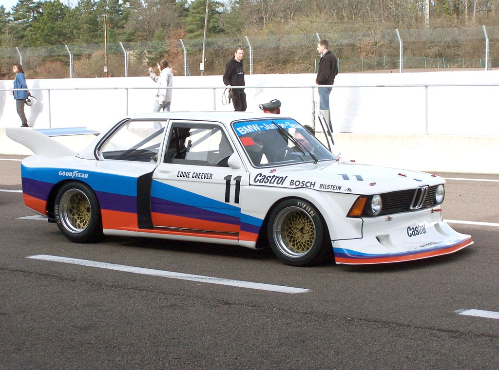 BMW 320 Turbo (IMSA). BMW 3.5 CSL