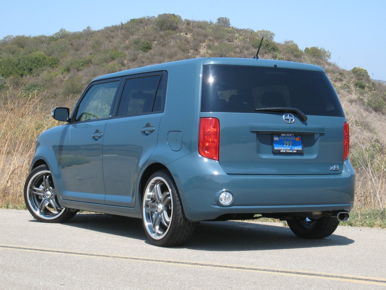 toyota scion xb