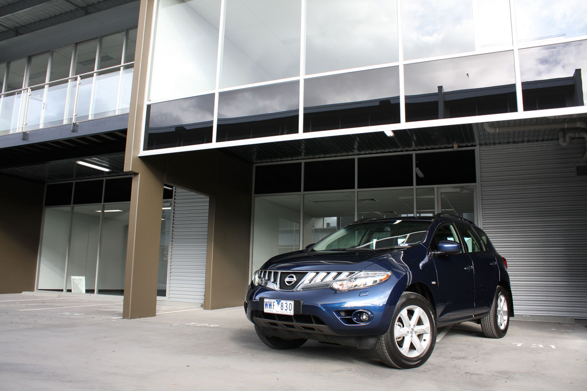 Click to read TMR's review of the 2009 Nissan Murano Ti