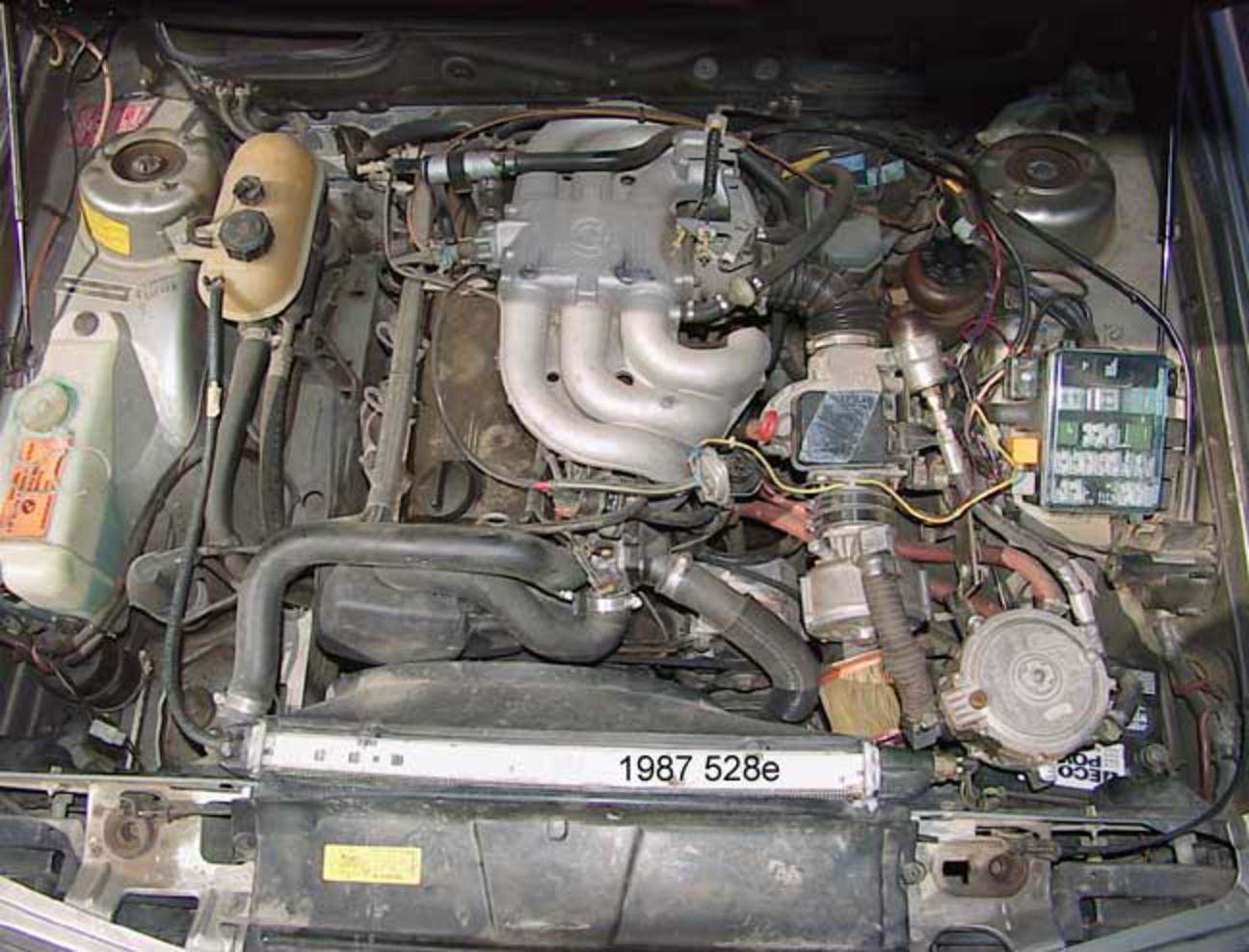 Dual Fuel Conversion on a 1987 BMW 528e. Propane or gasoline. Motronic.
