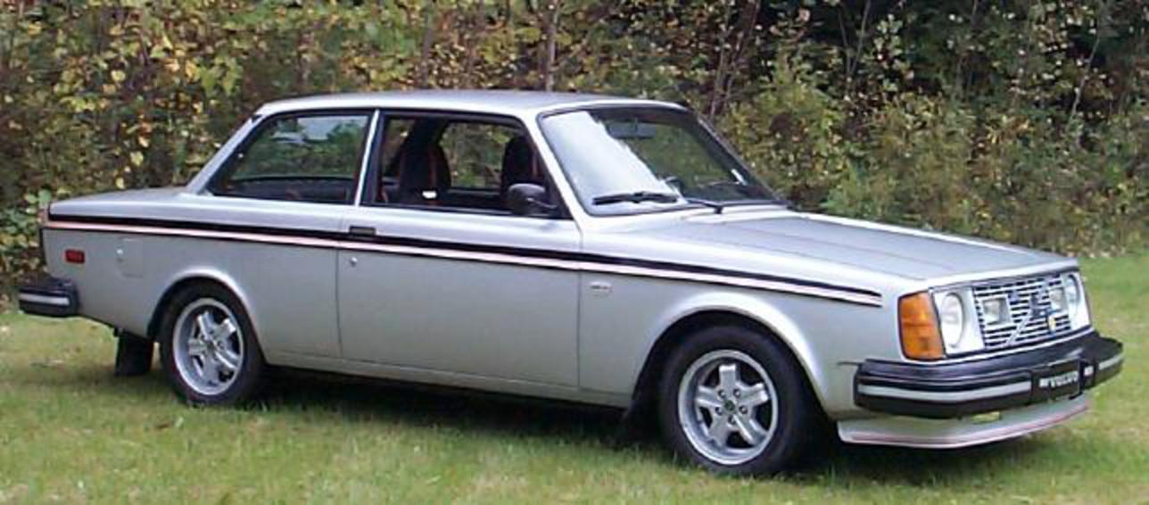 Volvo 242 GT - cars catalog, specs, features, photos, videos, review, parts,