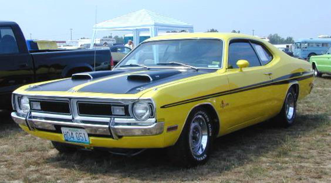 Below, another nice 1971 Dodge Demon "340" and automatic transmission.