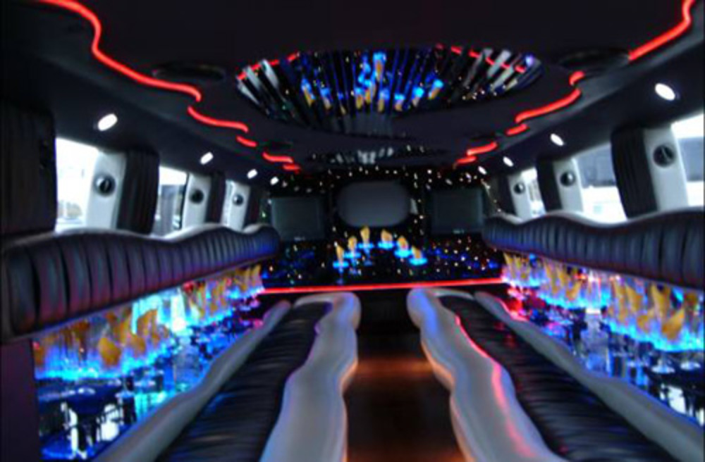 Stretch Hummer Limo hire from Go-Easy Limo UK Ltd : Limousine Hire Company