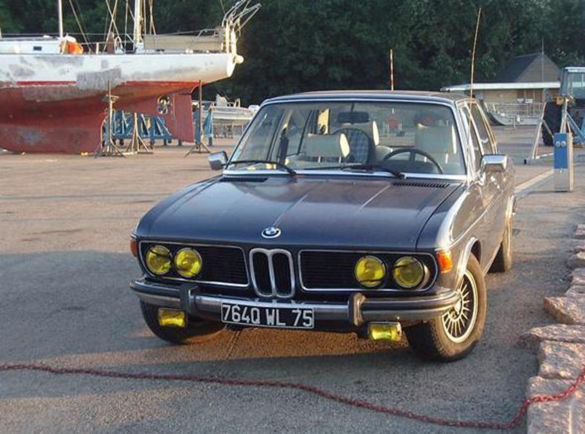 BMW 3.3 Li (07 image) Size: 590 x 438 px | image/jpeg | 20193 views