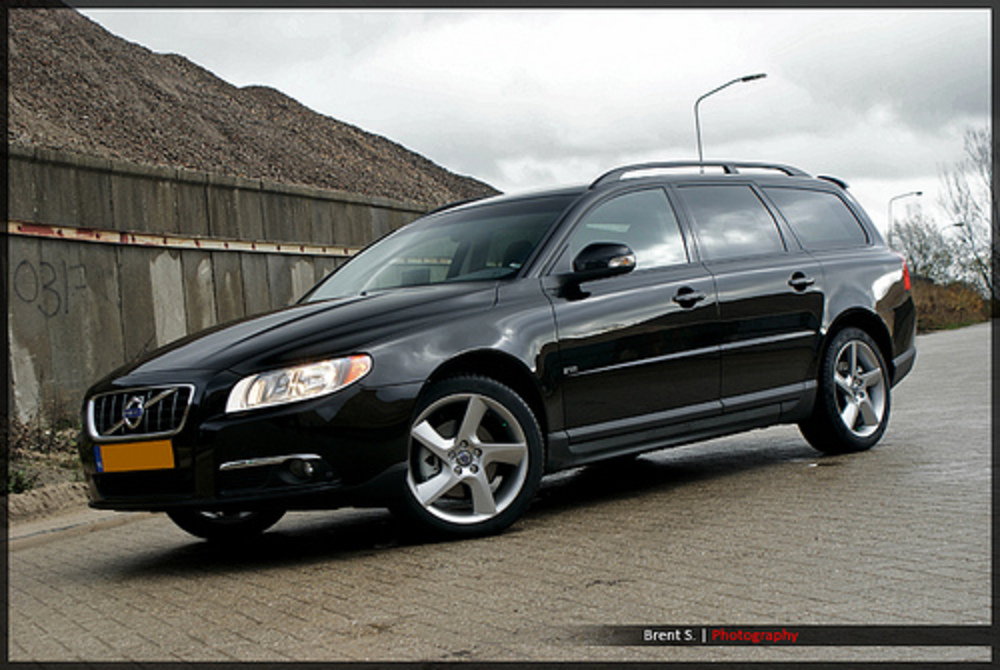 Volvo V70 23T. View Download Wallpaper. 500x335. Comments