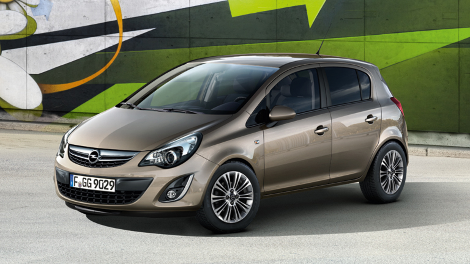 The Opel Corsa comes with a petrol engine that gives sparkling performance