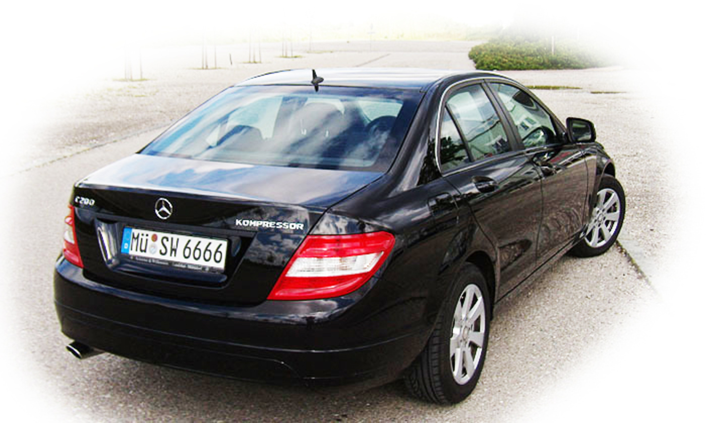 Tapo c200. Mercedes c200 Kompressor. Мерседес с200 2007. Мерседес-Бенц с200 Kompressor. Мерседес 200.