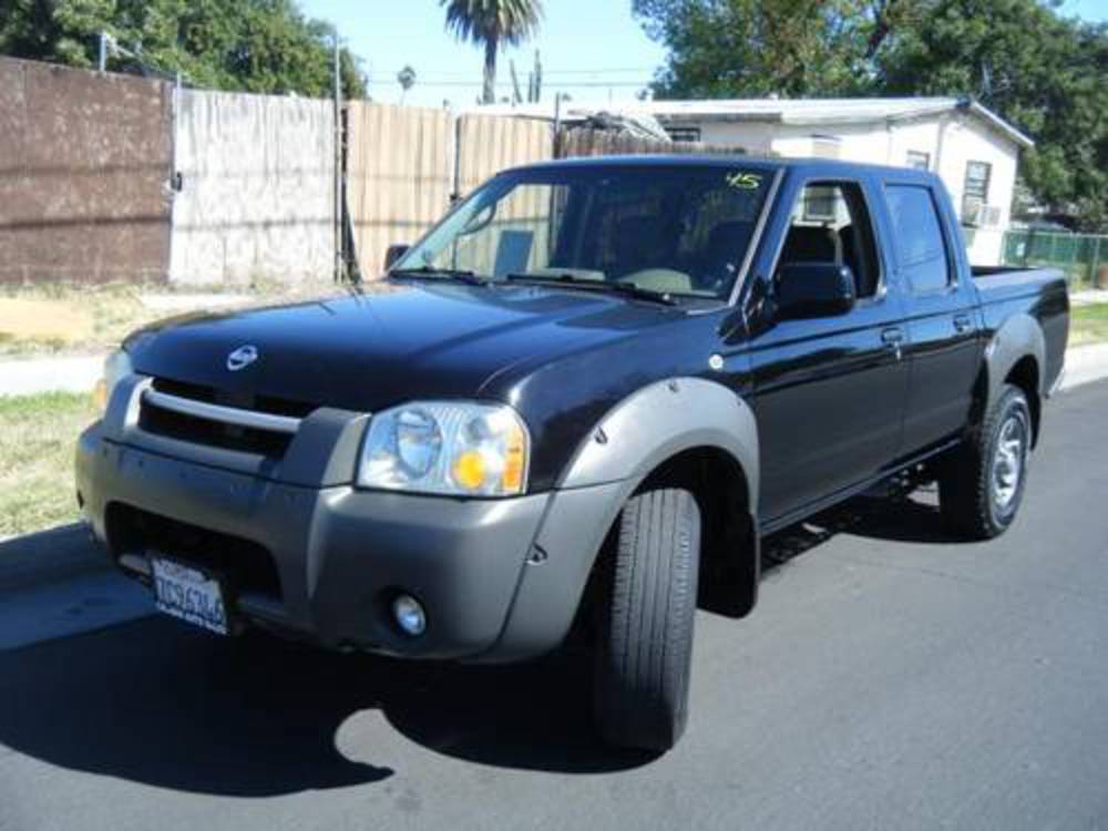 2003 Nissan Frontier SE-V6 Crew Cab 2WD with Leather