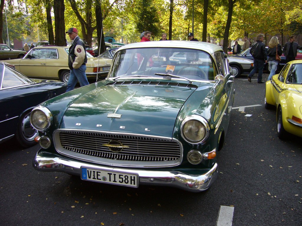 Opel KapitÃ¤n "KapitÃ¤n P" gebaut von 1958 -1959.