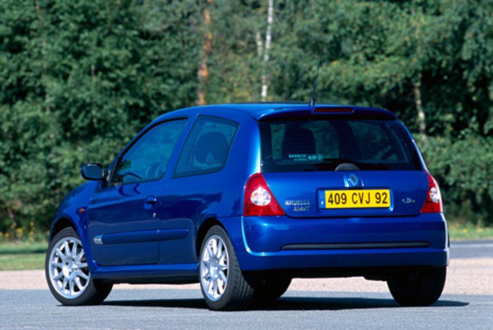 Рено клио 2. Reno Clio 2 RS. Clio RS 2. Renault Clio RS II.