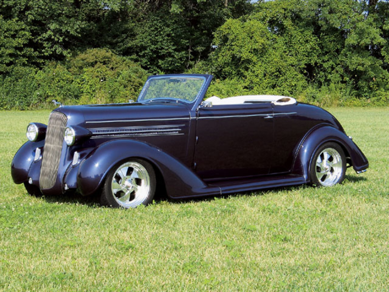 1936 Dodge Convertible Front Side View