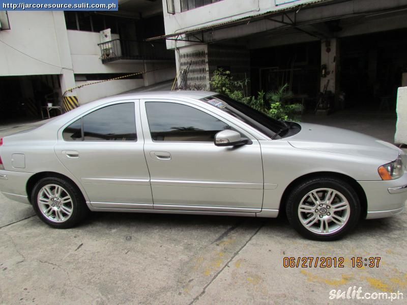 Cars similar to "volvo vn610 sale bulusan pictures": volvo s60 negotiable
