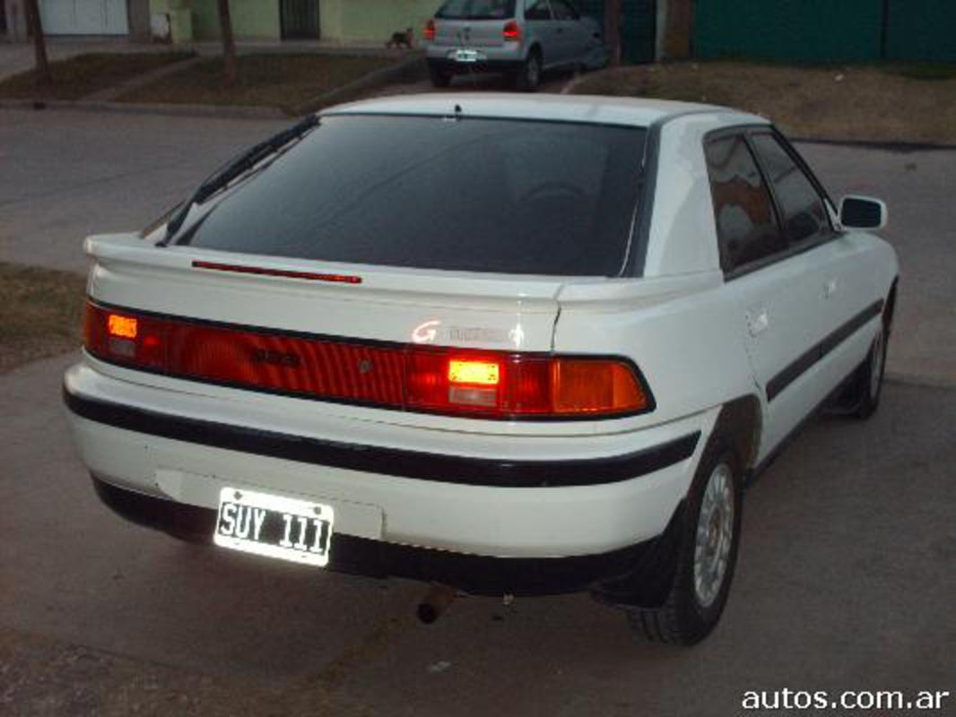 Mazda 323 sedan full 1.6 en CaÃ±ada de GÃ³mez $ARS 21.000, aÃ±o 1993 .