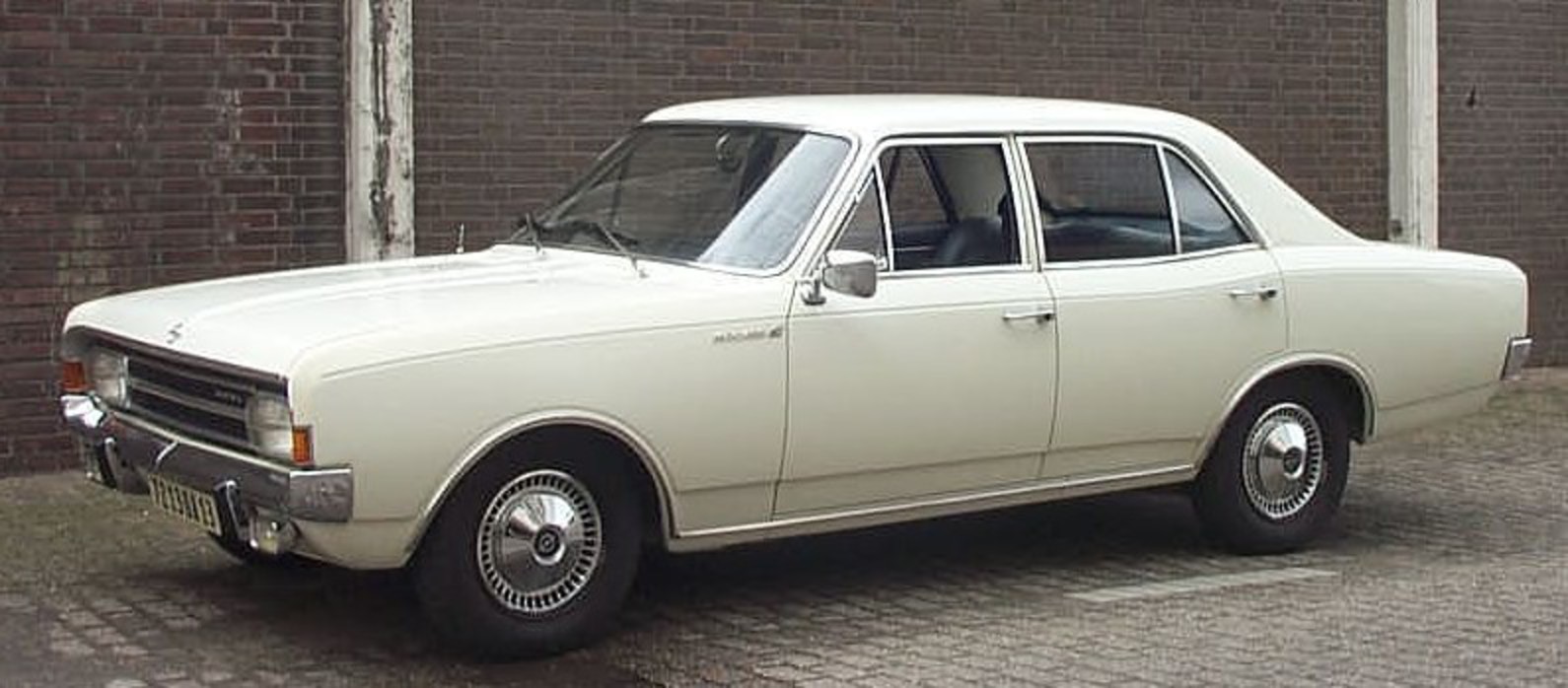 Opel_Rekord_C_1900_L_white_1967.jpg â€Ž(795 Ã— 349 pixels, file size: 83 KB,