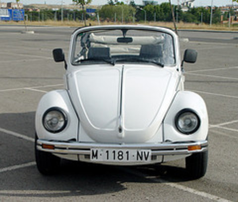 Volkswagen Beetle 1303 Cabrio (alvy) Tags: volkswagen beetle cabrio 1303