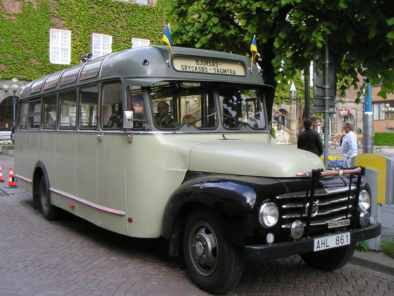 Volvo L3422 bus â€“ Sweden. ÄŒesko-SlovenskÃ¡ motoristickÃ¡ databÃ¡ze