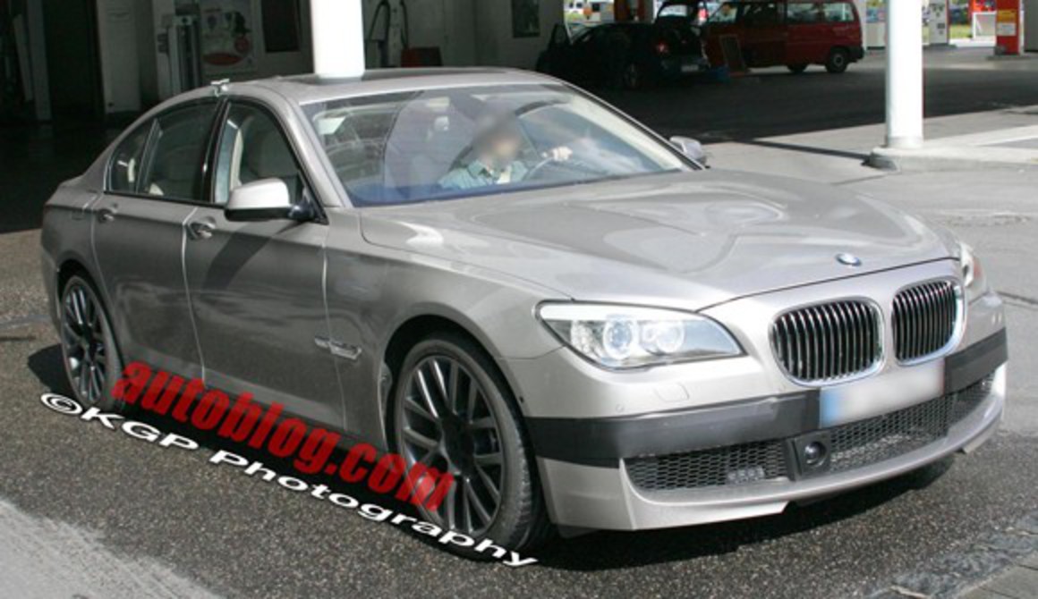 BMW M7? - Click above for a high-res image gallery