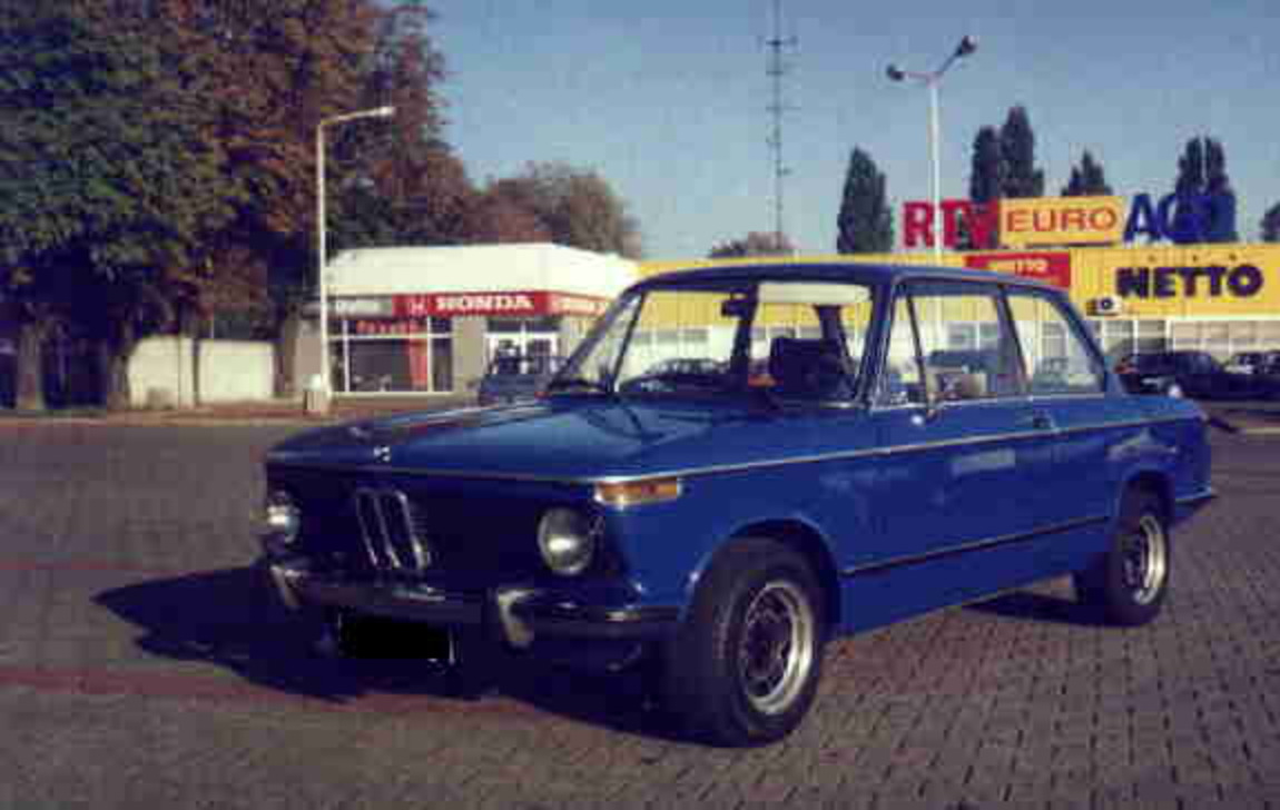 BMW 1502