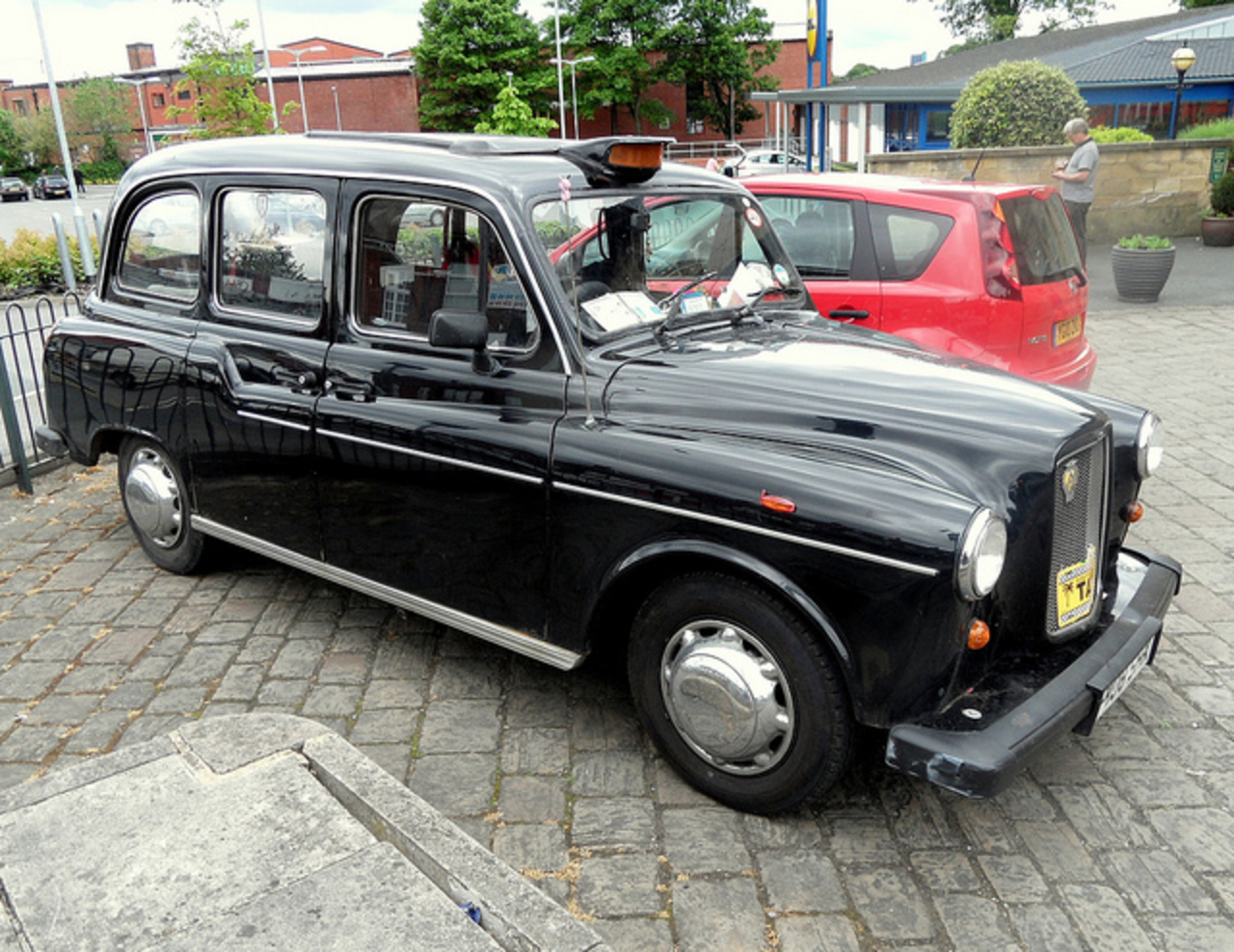 Lti. Austin fx4 (1958). LTI Fairway. Лондонское такси FX 4. LTI fx4 салон.