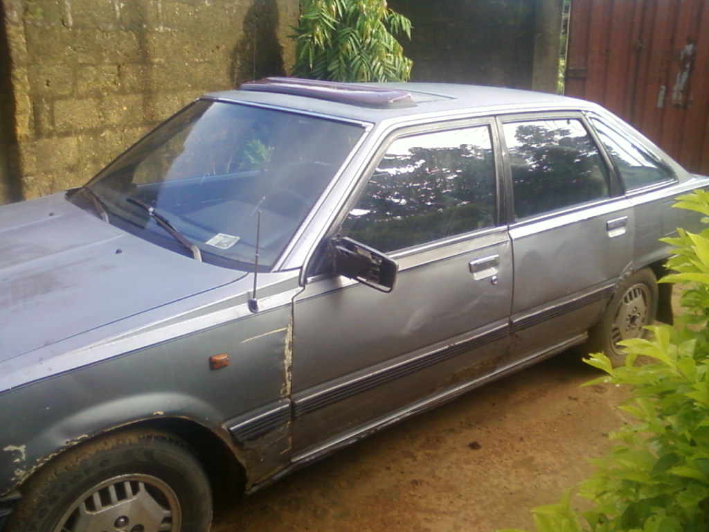 TOYOTA CAMRY GLI for sale at a give away price call 08032765549